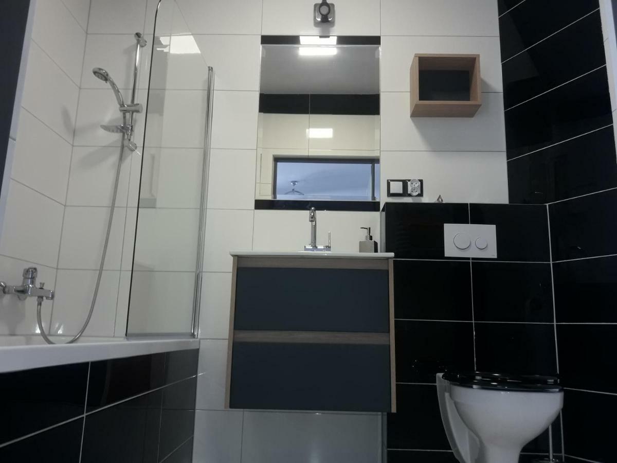 Apartament Szczesliwy Ustrzyki Dolne Extérieur photo